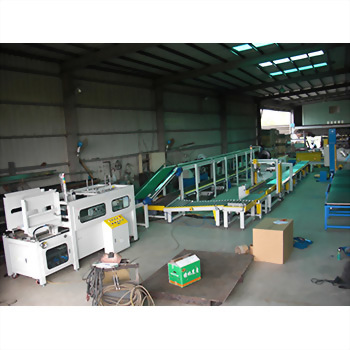 Automated industrial packaging conveyor line factory