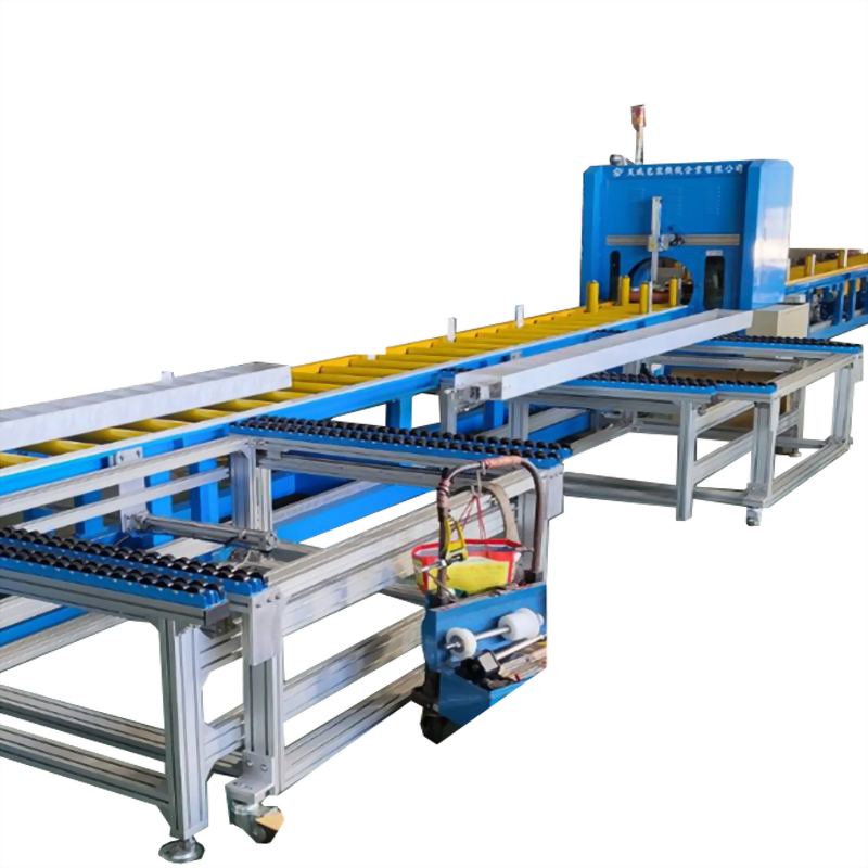 Automated industrial profile processing conveyor machine