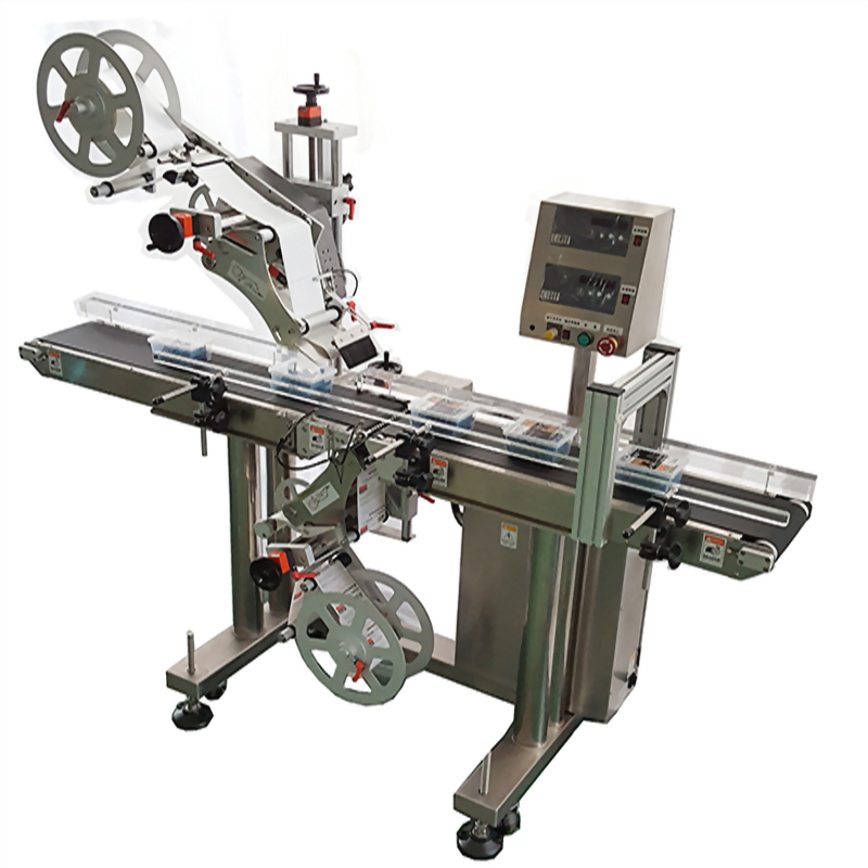 Automatic top bottom labeling packaging machine