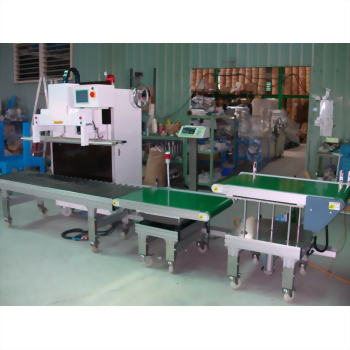 Industrial automated packaging line conveyors