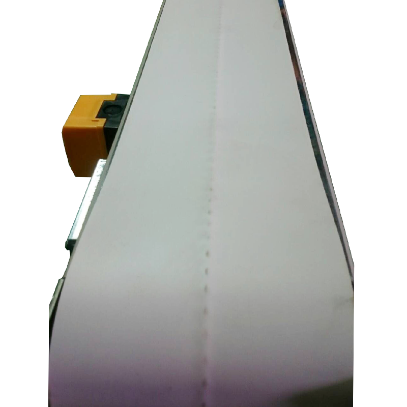 Industrial conveyor belt photoelectric sensor