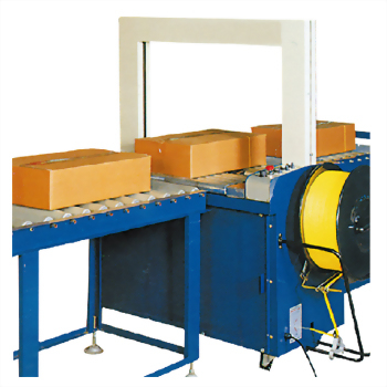 Industrial strapping machine cardboard boxes packaging