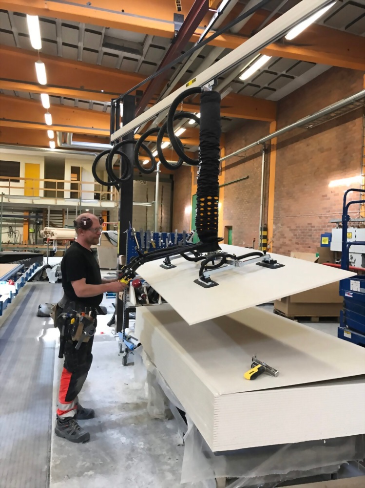 Industrial vacuum lifter panel handling factory